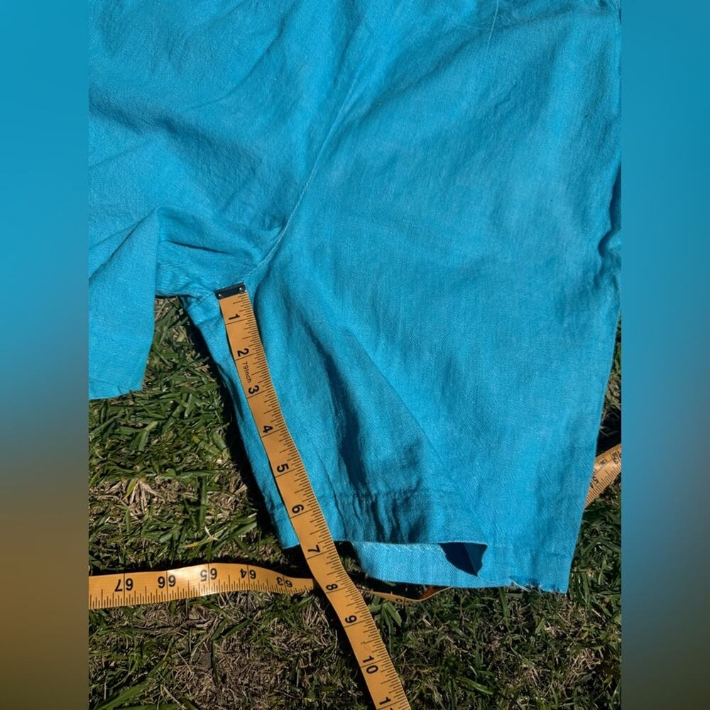 60s Vintage High Waist Side Zip Bright Blue Denim Shorts - Picture 3 of 8